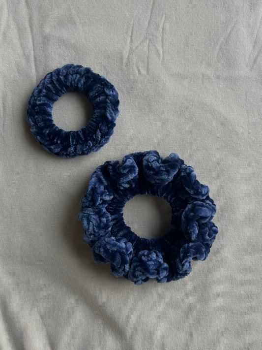 Plushie scrunchie